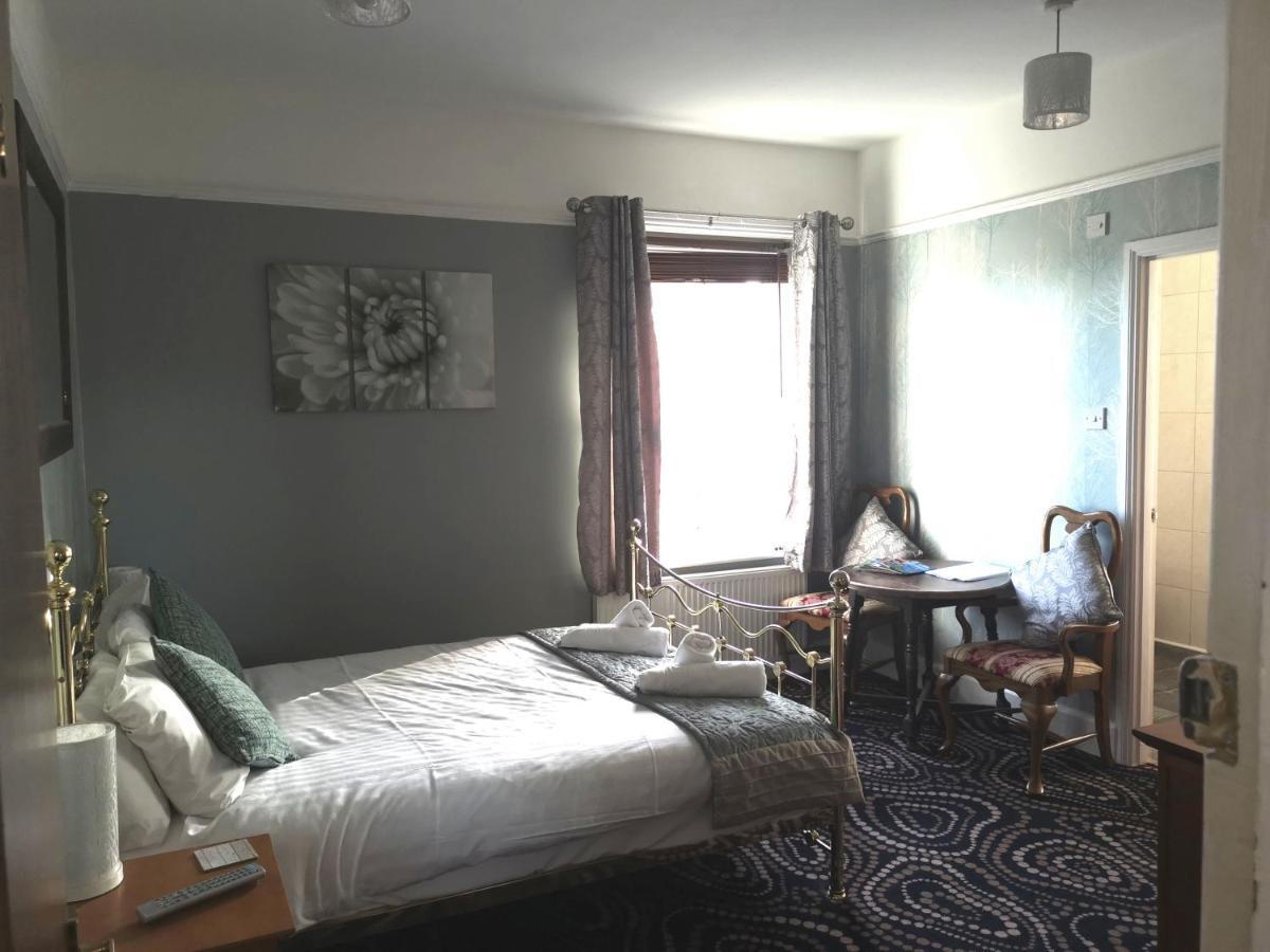 Waverley Inn ニューポート エクステリア 写真